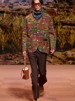 Louis Vuitton menswear осень-зима 2024 (101398-Louis-Vuitton-Menswear-2024-05.jpg)