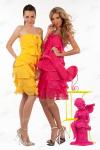 Компания To Be Bride представила первую часть своей новой коллекции вечерних платьев лето 2010, в которую вошли коктейльные платья и наряды для пляжных вечеринок. Вторая часть коллекции появится осенью этого года.