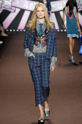 Модные платья лето 2010 от Anna Sui (19160.Sui_.08.jpg)