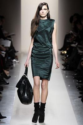 Bottega Veneta осень-зима 2010/2011 (19946.Veneta.01.jpg)