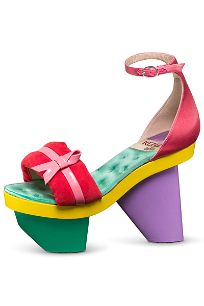 Color Decoder: KENZO Spring/Summer 2011 Shoes.
