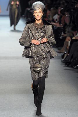 Коллекция одежды и аксессуаров Jean Paul Gaultier FW 2011/12 (осень-зима) (23305.Gaultier.FW_.2011.12.09.jpg)