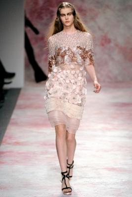 Азиатская мода FW-2011/12 (осень-зима) (24245.PrabalGurung.YohjiYamamoto.FW_.2011.12.09.jpg)