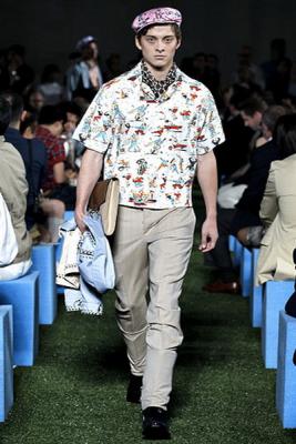 Мужские коллекции  SS 2012 (весна-лето) (26630.Prada_.Westwood.SS_.2012.b.jpg)