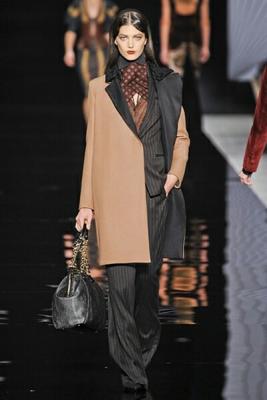 Etro FW 2012/13 (осень-зима) (30910.Etro_.Veronica.Etro_.FW_.2012.13.10.jpg)