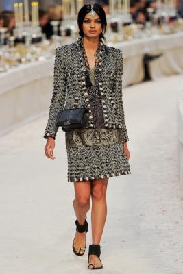 Коллекция Chanel pre-fall 2012 (30933.Chanel.Karl_.Lagerfeld.Pre_.Fall_.2012.12.jpg)