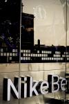 Компания re:Store Retail Group объявила об открытии первого монобрендового магазина Nike в России. При выборе места его размещения рассматривались самые успешные ТЦ. В итоге пилотный магазин проекта площадью 302 кв.м. открылся в Новосибирске.