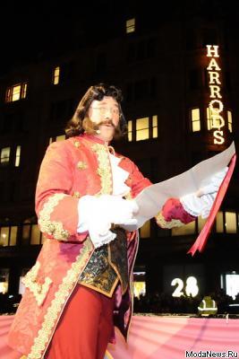 Лондонский Harrods официально представил рождественские витрины (36642.Harrods.London.Christmas.Vitrini.11.jpg)