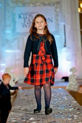 Неделя детской моды в Санкт-Петербурге (36696.St_.Petersburg.SPb_.Kids_.Fashion.Week_.16.jpg)