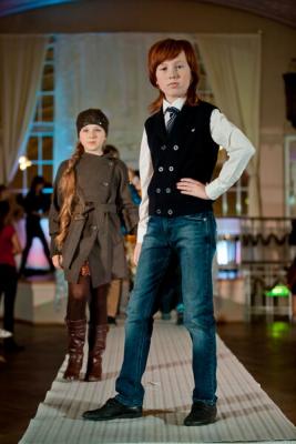 Неделя детской моды в Санкт-Петербурге (36696.St_.Petersburg.SPb_.Kids_.Fashion.Week_.22.jpg)