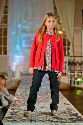 Неделя детской моды в Санкт-Петербурге (36696.St_.Petersburg.SPb_.Kids_.Fashion.Week_.27.jpg)