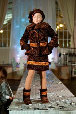 Неделя детской моды в Санкт-Петербурге (36696.St_.Petersburg.SPb_.Kids_.Fashion.Week_.31.jpg)