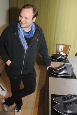 Nicholas Kirkwood выпустил мужскую обувь (38357.Nicholas.Kirkwood.London.FW_.2013.14.b.jpg)