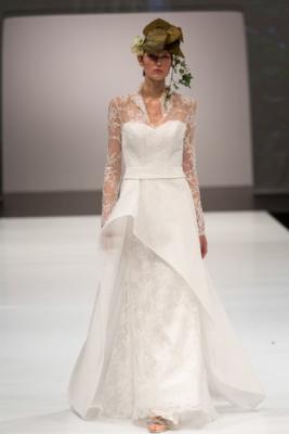 Свадебная коллекция Giovanna Sbiroli SS 2014 (весна-лето) (41696.Giovanna.Sbiroli.Collection.SS_.2014.16.jpg)