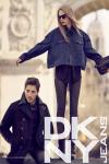 Рекламная кампания DKNY Jeans сезона осень-зима 2013/14 отражает своенравность Нью-Йорка – атмосферу крупнейшего мирового мегаполиса, стиль жизни, голос улиц и непрерывное движение вперед. Кампания передает настроение коллекции, созданной на волне вдохновения от городской непостоянности, яркой и быстротекущей жизни, прямолинейности и решительной целеустремленности жителей мегаполиса.