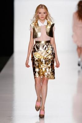 Коллекция Марии Голубевой на Mercedes-Benz Fashion Week Russia (44246.Golubeva.01.jpg)