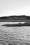 Calvin Klein анонсировал запуск глобальной рекламной кампании Calvin Klein Jeans сезона весна-лето 2014. В ней рассказывается о красивых романтических отношениях, лишенных наигранности и наполненных глубокими чувствами. Снимал фотосессию известный американский фешн-фотограф Марио Сорренти.