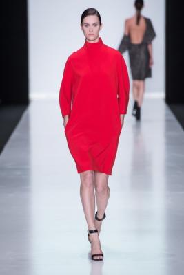 VASSA FW 2014/15 (осень-зима) (47630.MBFWR_.VASSA_.Concept.Collection.The_.Black_.Square.18.jpg)