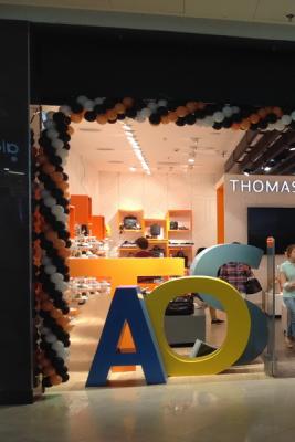 Thomas Munz представил concept store (49754.Moscow.Thomas.Munz_.Represent.New_.Concept.Store_.01.jpg)