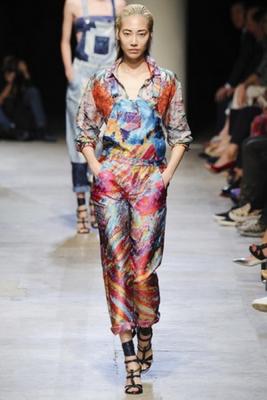 Leonard SS 2015 (весна-лето) (52192.Paris_.Fashion.Week_.Womans.Collection.Leonard.SS_.2015.22.jpg)