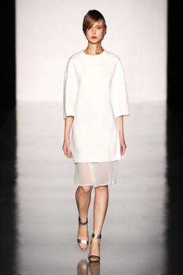 Tegin SS 2015 (весна-лето) (53160.MBFWR_.New_.Womans.Collection.Tegin_.SS_.2015.06.jpg)