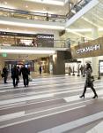 Финский ритейлер Stockmann продолжает сокращать объемы бизнеса в России. За прошлогодним закрытием магазинов Seppala в скором времени последует прекращение работы торговых точек бренда Lindex, а к концу 2016 г. компания планирует закрыть три убыточных универмага «Стокманн» в Москве.