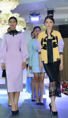 Российские дизайнеры на Неделе моды Кыргызстана 2015 (57846.Russian.Designers.Participate.Fasion.Show_.Kyrgyzstan.2015.08.jpg)