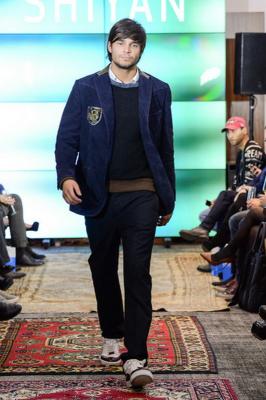 Shiyan FW 2015/16 (осень-зима) (57933.Moscow.Fashion.Week_.Mens_.Collection.Shiyan.FW_.2015.02.jpg)