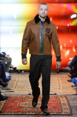 Shiyan FW 2015/16 (осень-зима) (57933.Moscow.Fashion.Week_.Mens_.Collection.Shiyan.FW_.2015.10.jpg)