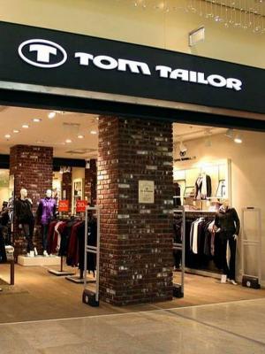 В Москве открылся магазин Tom Tailor (58443.In_.Moscow.Opened.New_.Shop_.Tom_.Tailor.b.jpg)
