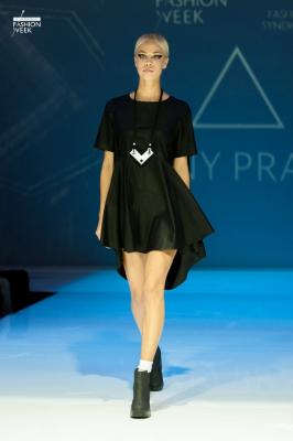 Arny Praht SS 2016 (весна-лето) (61678.Saint_.Petersburg.Fashion.Week_.Kollection.Arny_.Praht_.SS_.2016.03.jpg)