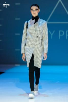 Arny Praht SS 2016 (весна-лето) (61678.Saint_.Petersburg.Fashion.Week_.Kollection.Arny_.Praht_.SS_.2016.10.jpg)