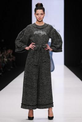 Vadim Merlis AW 2016/17 (осень-зима) (64429.Mercedes.Benz_.Fashion.Week_.Russia.Vadim_.Merlis.AW_.2016.19.jpg)