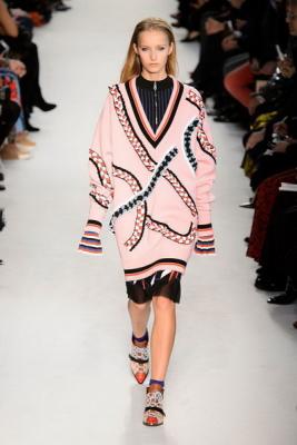 Emilio Pucci AW 2016/17 (осень-зима) (68262.Novaya.Jenskaya.Kollekciya.Emilio.Pucci_.AW_.2016.13.jpg)