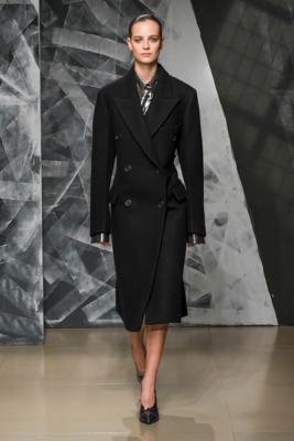 Jil Sander AW 2016/17 (осень-зима) (68969.Novaya.Kollekciya.Doma_.Modi_.Jil_.Sander.AW_.2016.10.jpg)