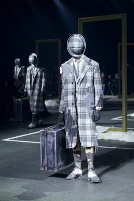 Thom Browne AW 2016/17 (осень-зима) (68999.Novaya.Mujskaya.Kollekciya.Brenda.Thom_.Browne.AW_.2016.10.jpg)