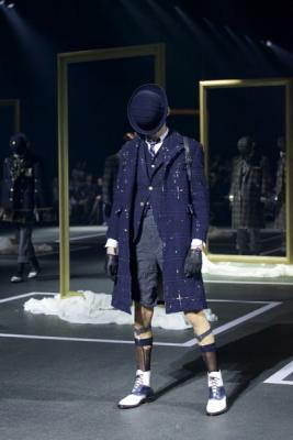 Thom Browne AW 2016/17 (осень-зима) (68999.Novaya.Mujskaya.Kollekciya.Brenda.Thom_.Browne.AW_.2016.15.jpg)