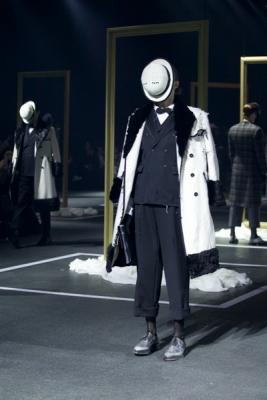 Thom Browne AW 2016/17 (осень-зима) (68999.Novaya.Mujskaya.Kollekciya.Brenda.Thom_.Browne.AW_.2016.21.jpg)