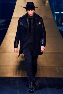 Philipp Plein AW 2016/17 (осень-зима) (69086.Novaya.Myjskaya.Kollekciya.Philipp.Plein_.AW_.2016.08.jpg)