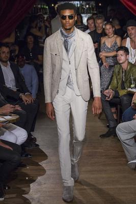  John Varvatos SS 2017 (весна-лето) (70238.New_.York_.Novaya.Kollekciya.John_.Varvatos.SS_.2017.14.jpg)