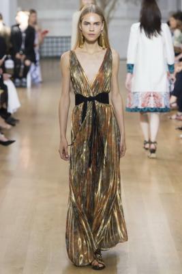 Oscar de la Renta SS 2017 (весна-лето) (70490.New_.York_.Novaya.Kollekciya.Oscar_.De_.La_.Renta_.SS_.2017.17.jpg)