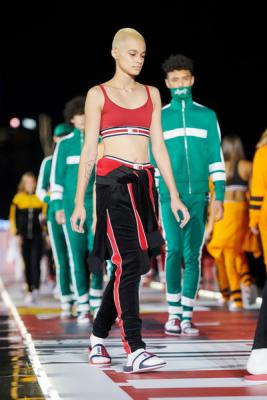 TOMMYNOW FALL 2018 (81035-TOMMYNOW-FALL-2018-04.jpg)