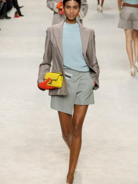 Fendi весна-лето 2024 (100423-Fendi-SS-2024-b.jpg)