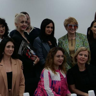 Развитие отечественной моды и мира искусств обсудили в МТПП (100452-mostpp.s.jpg) Развитие отечественной моды и мира искусств обсудили в МТПП (100452-mostpp.s.jpg)