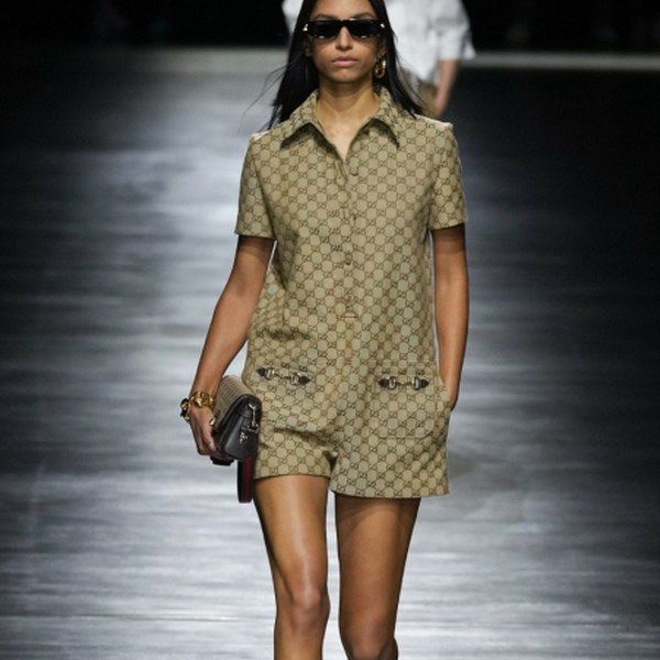 Gucci весна-лето 2024 (100610-Gucci-SS-2024-s.jpg)