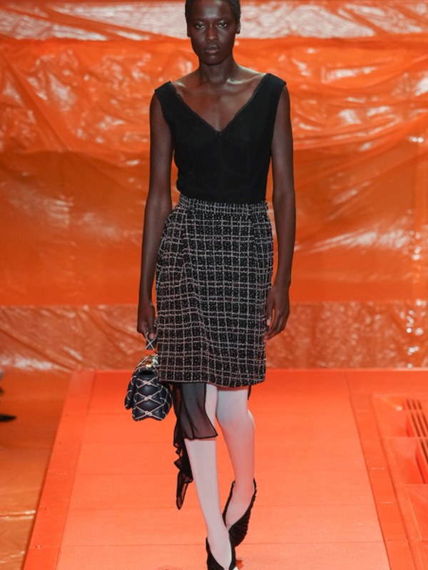 Louis Vuitton весна-лето 2024 (101014-Louis-Vuitton-SS-2024-08.jpg)