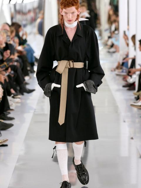 Maison Margiela весна-лето 2024 (101027-Maison-Margiela-SS-2024-04.jpg)