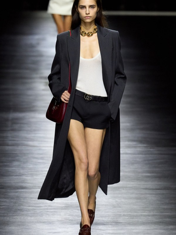 Gucci Resort 2025 (102650-gucci-resort-02.jpg) Gucci Resort 2025 (102650-gucci-resort-02.jpg)