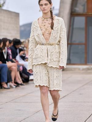 Chanel Resort 2025 (102666-chanel-resort-02.jpg)