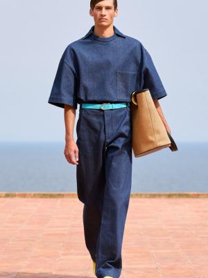 Jacquemus Resort 2025 (102978-jacquemus-resort-08.jpg)